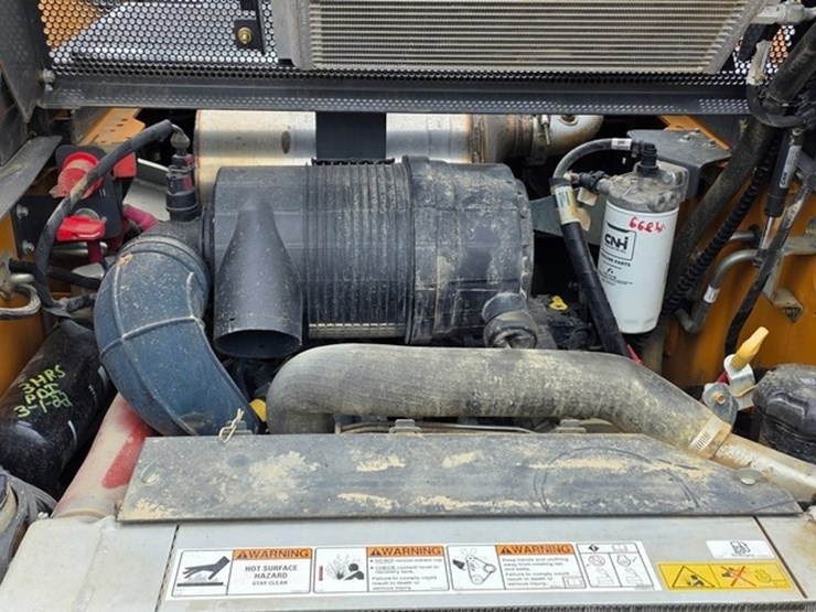 2022-case-tr340b-image-40
