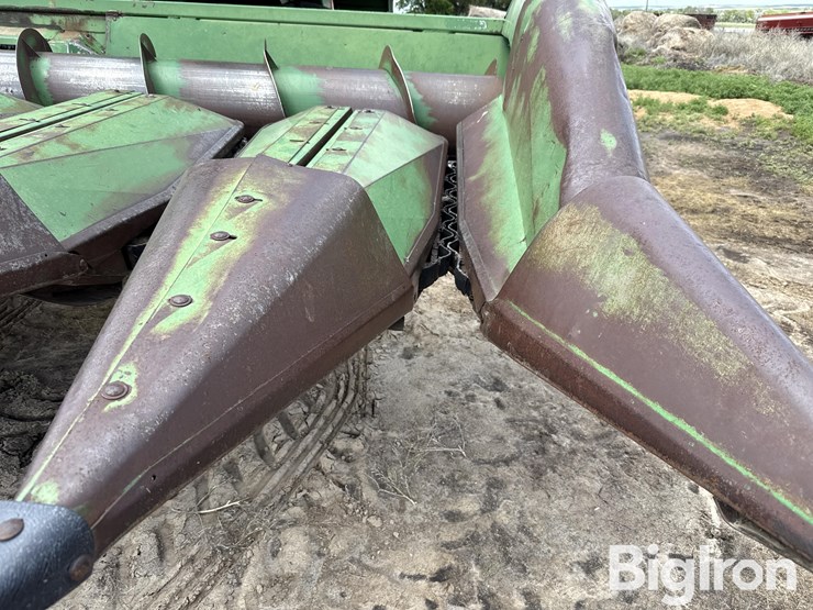 1981-john-deere-7720-image-12