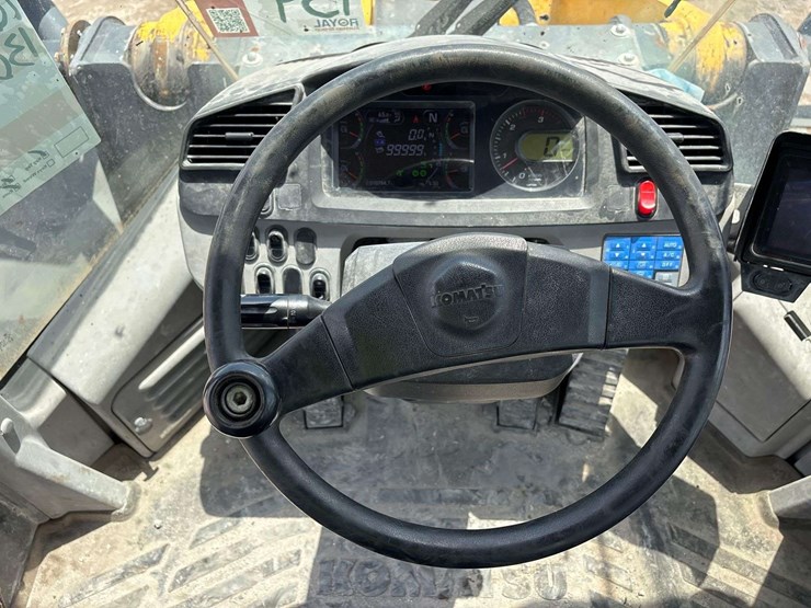 2018-komatsu-wa500-8-image-9
