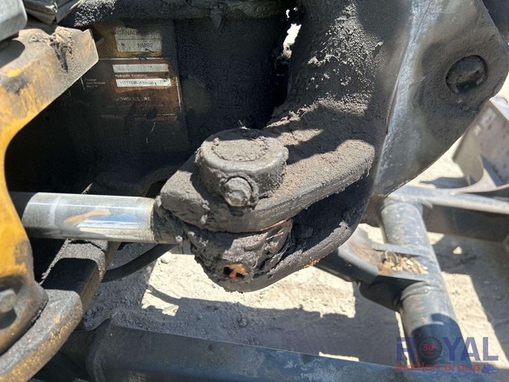 2017-deere-30g-image-26