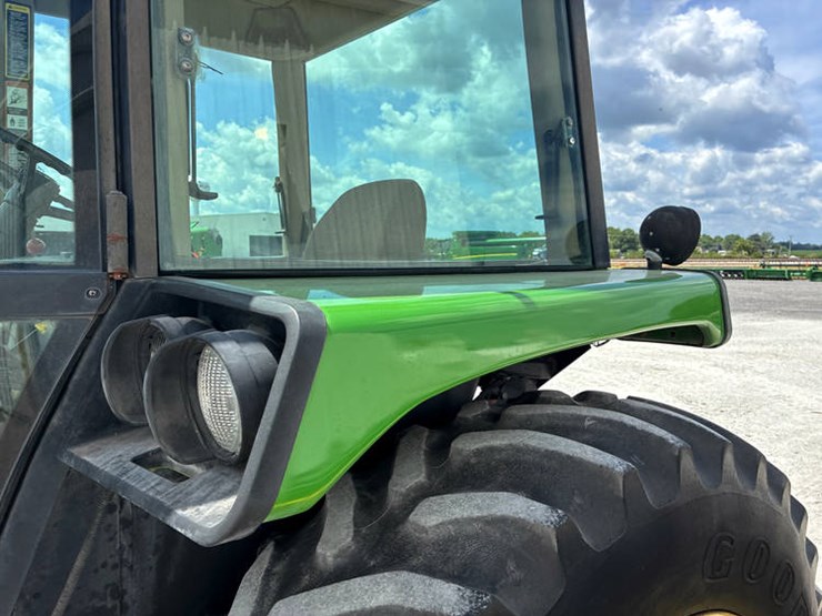 1990-john-deere-4555-image-34
