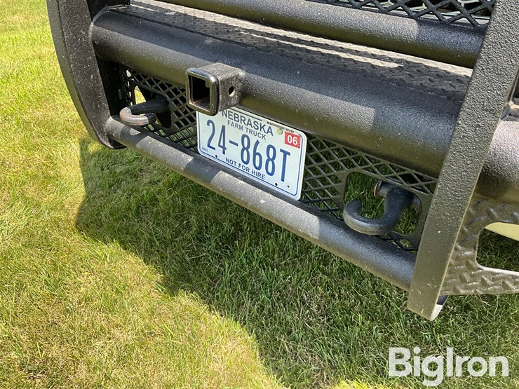 2006-chevrolet-silverado-2500-image-13