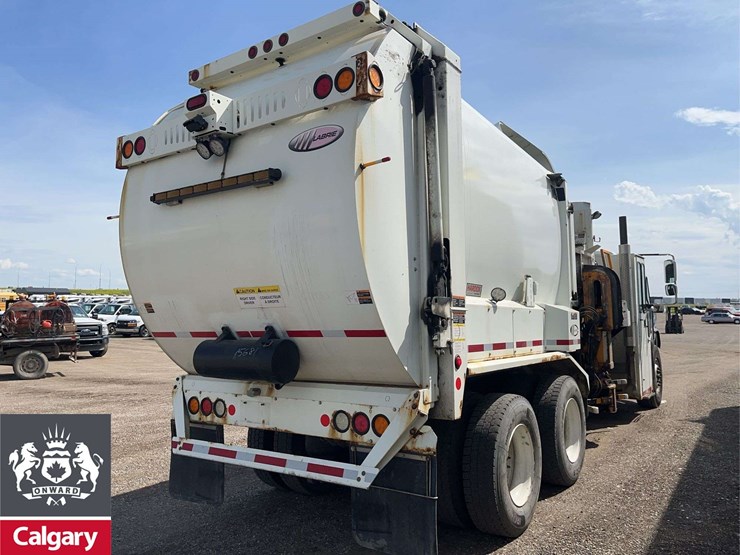 2016-international-workstar-7400-image-15