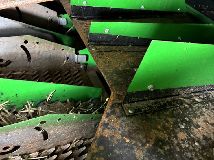 2017-john-deere-s680-image-76