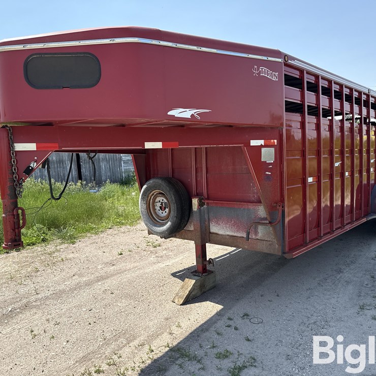 2000 TITAN TRAILER