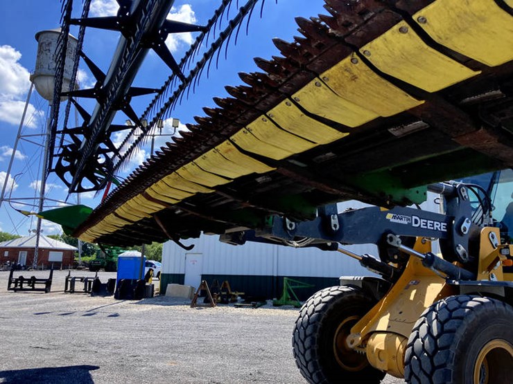 2015-john-deere-635f-image-21