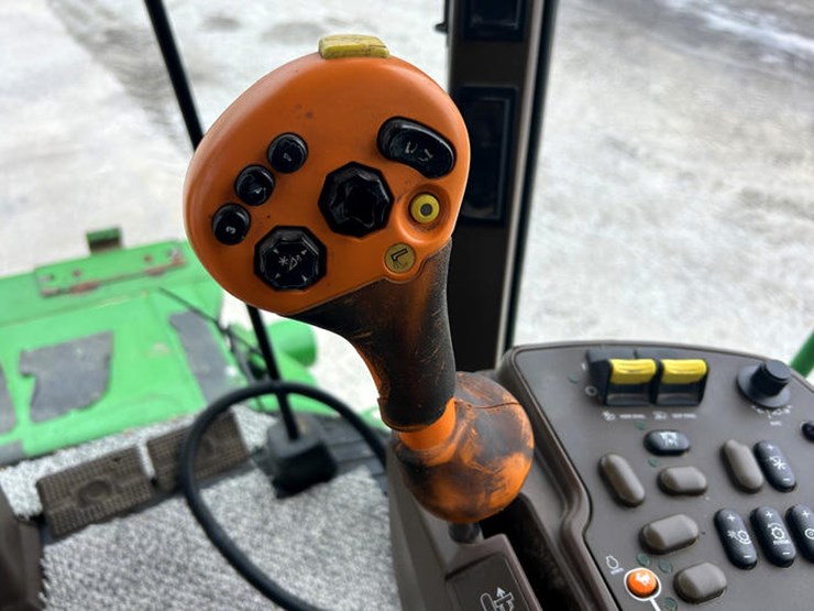 2001-john-deere-9550-image-95