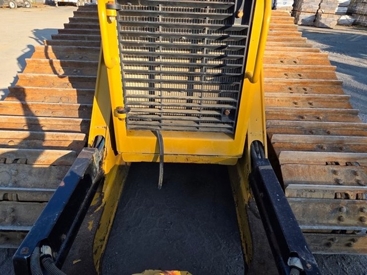 2019-caterpillar-d6n-lgp-image-54