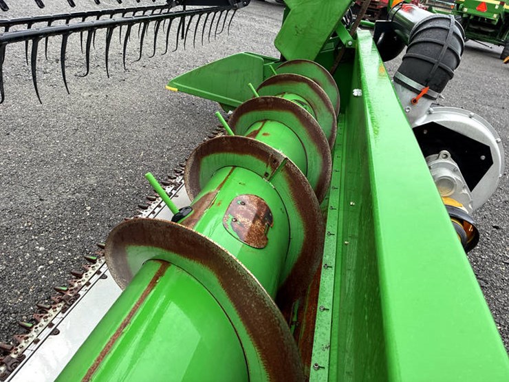 2013-john-deere-635f-image-15