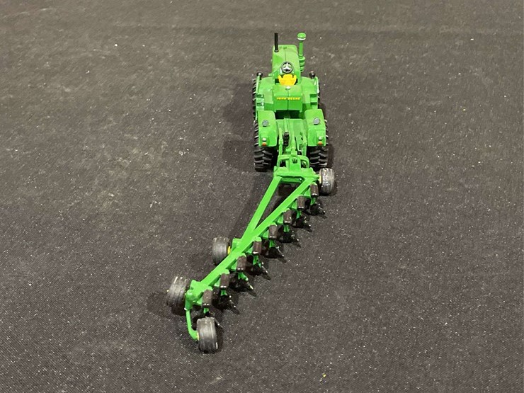 john-deere-8020-image-6