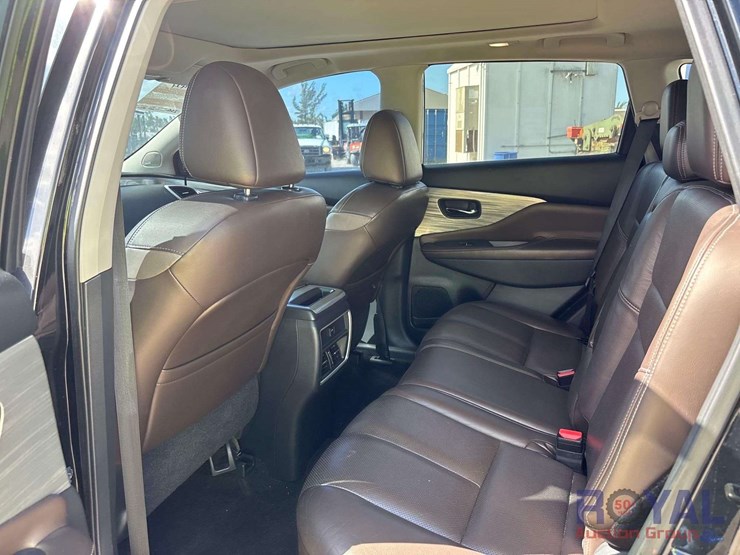2016-nissan-murano-image-18