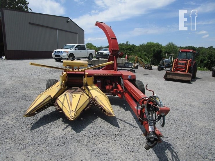 new-holland-790-image-2