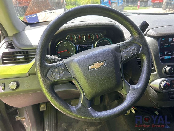 2018-chevrolet-tahoe-image-14