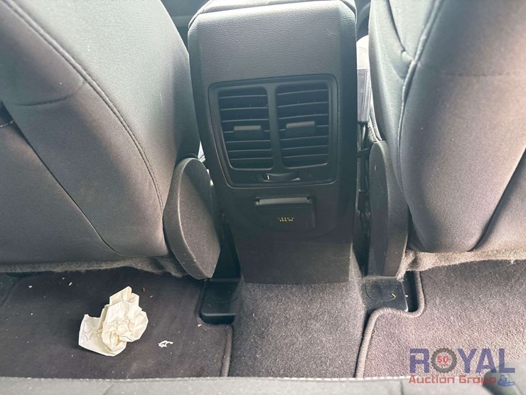 2015-ford-escape-image-23