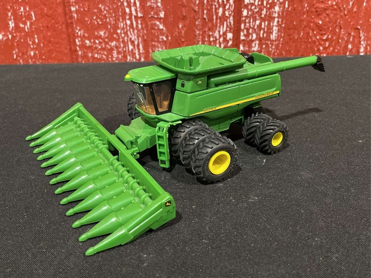 john-deere-64-image-1
