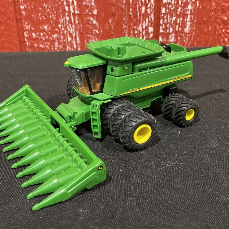JOHN DEERE 64