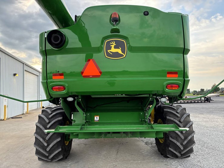 2015-john-deere-s680-image-6