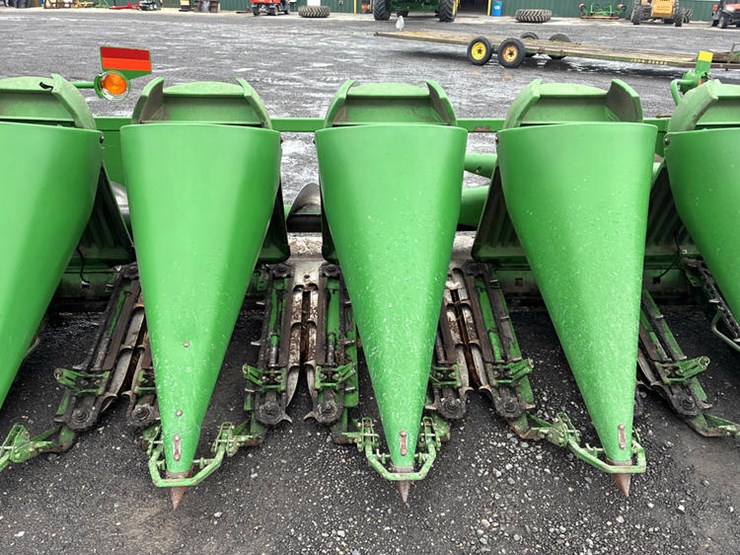2001-john-deere-693-image-31