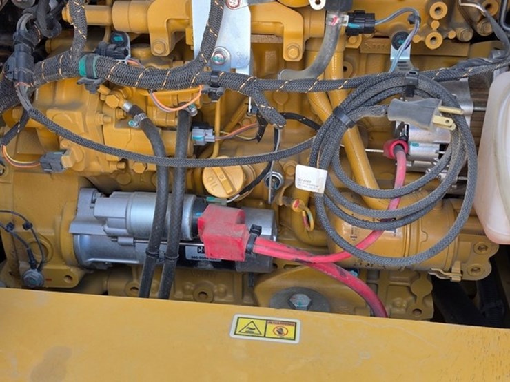2023-caterpillar-310-image-61