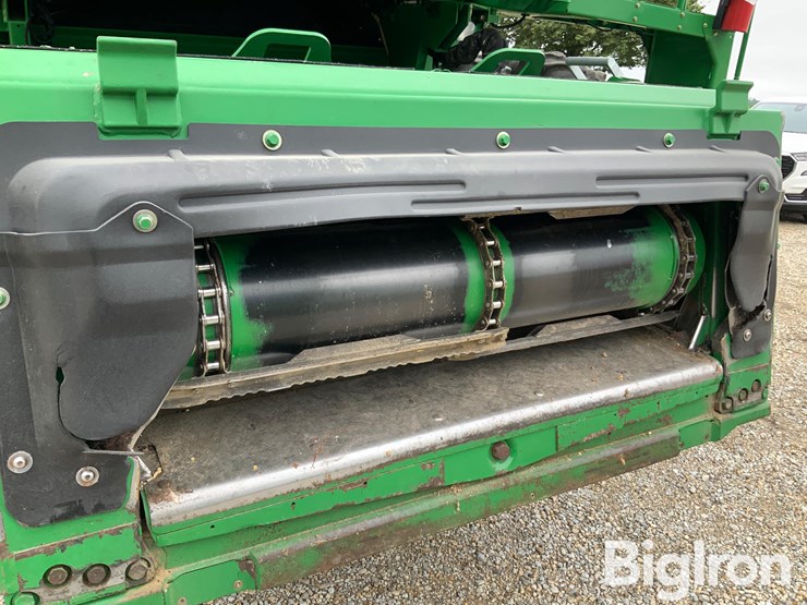 2010-john-deere-9670-sts-image-10