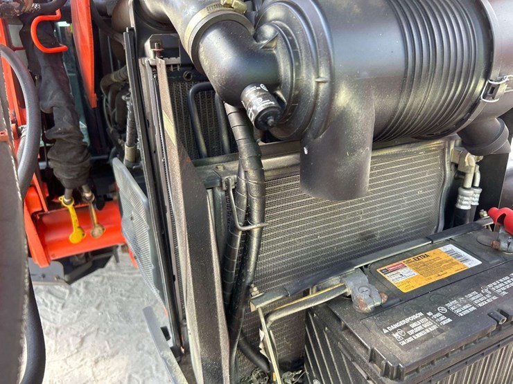 2007-kubota-m5040d-image-11