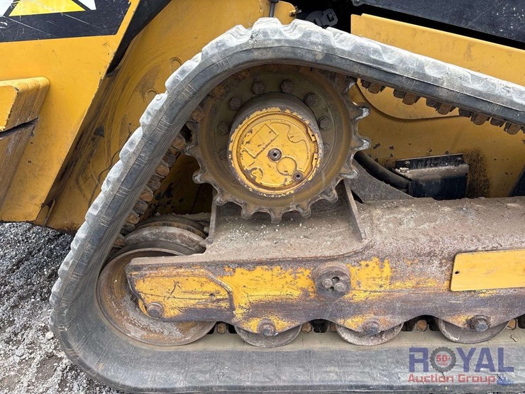 2015-caterpillar-299d2-xhp-image-7