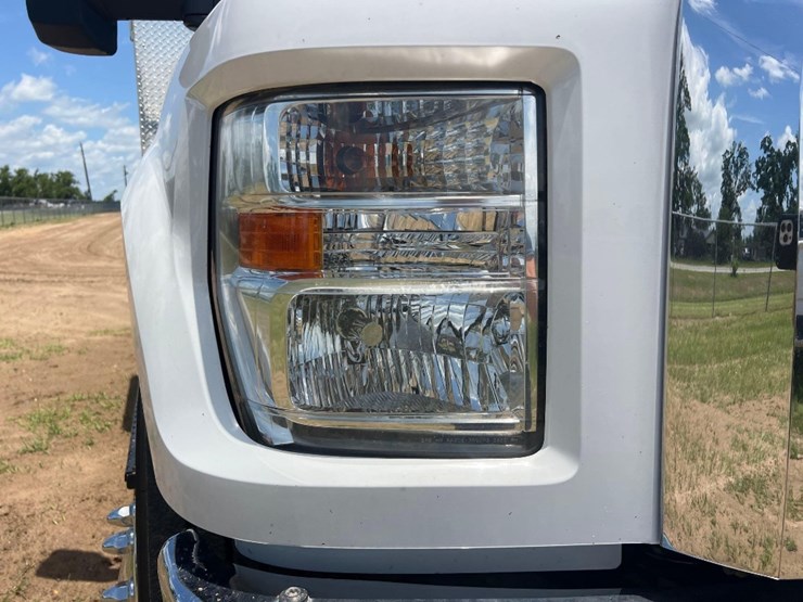 2017-ford-f750-image-10