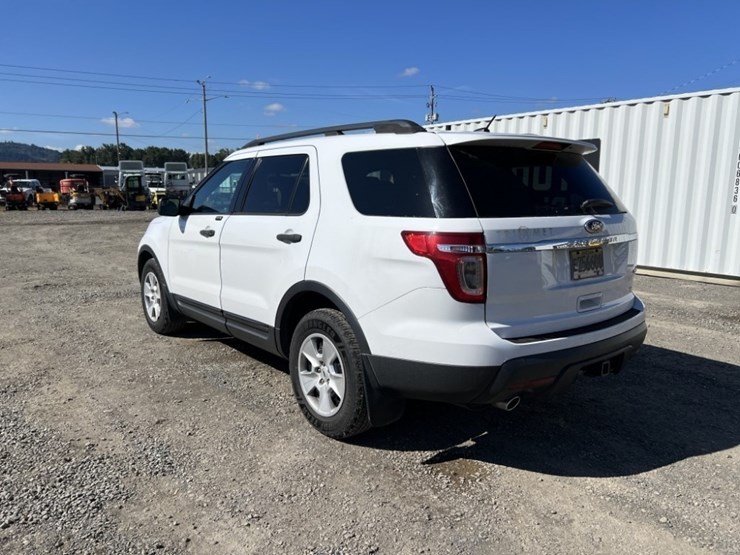 2014-ford-explorer-image-6