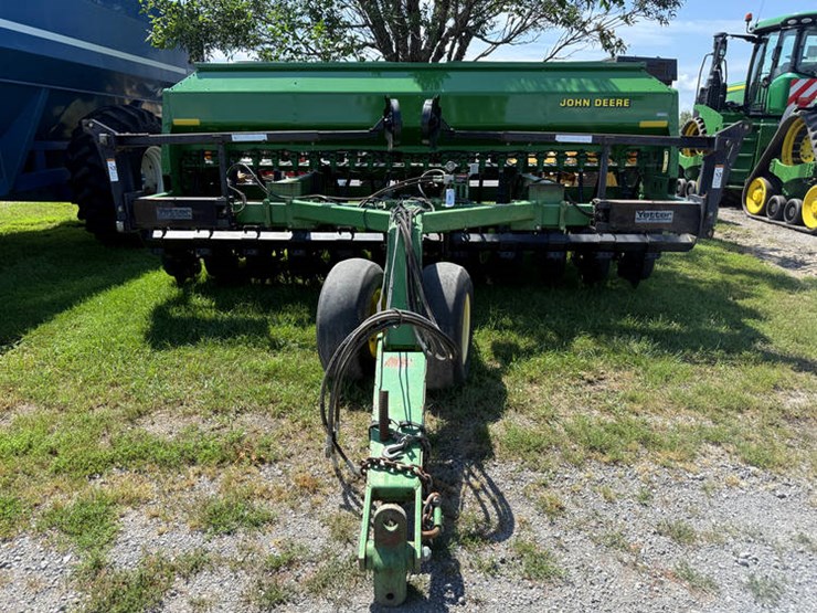 john-deere-1560-image-1