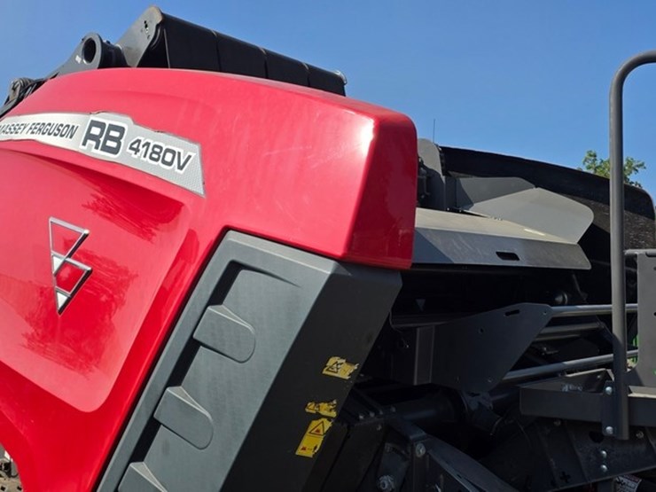 massey-ferguson-rb4180v-image-9