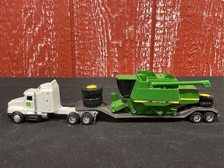 john-deere-64-image-2