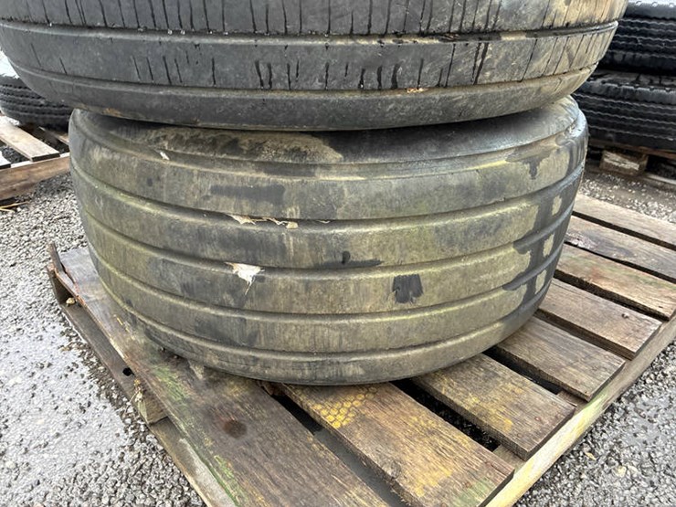#113247-•-19l16.1-sl-tires-on-rims-image-3