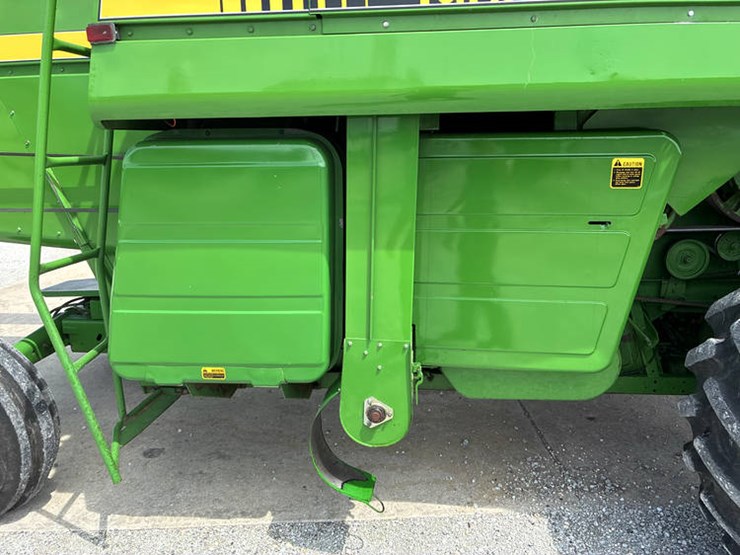 1983-john-deere-6620-image-27