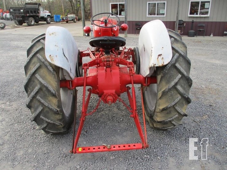 ford-600-image-5