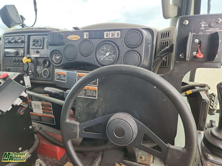 2017-international-workstar-7400-image-30