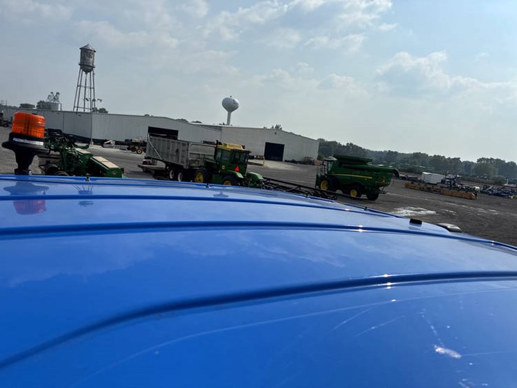 2021-new-holland-t9.565-image-73
