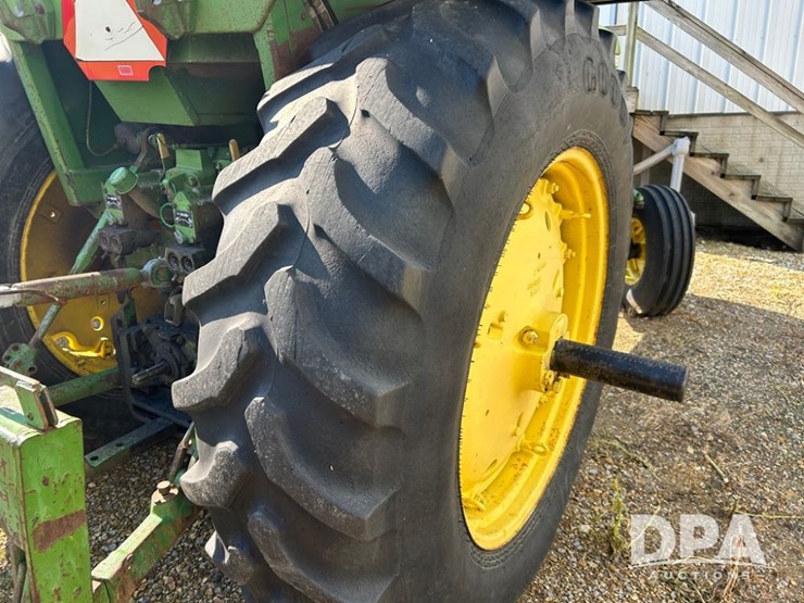 1975-john-deere-4430-image-16