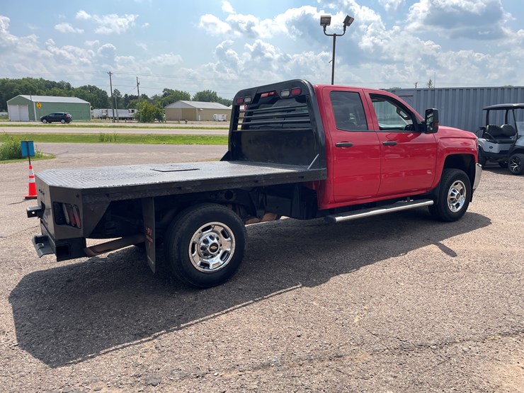 2019-chevrolet-silverado-2500-image-3