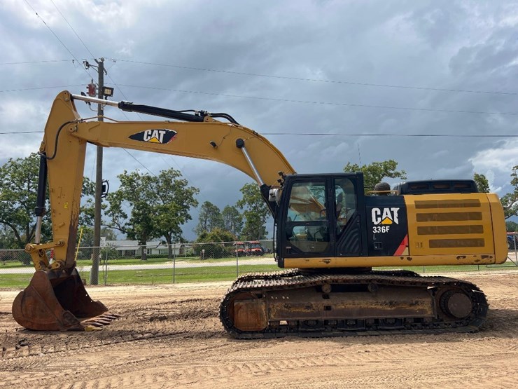 2017-caterpillar-336fl-image-1