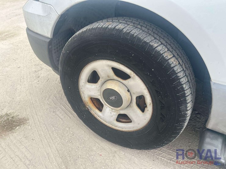 2006-ford-expedition-image-16