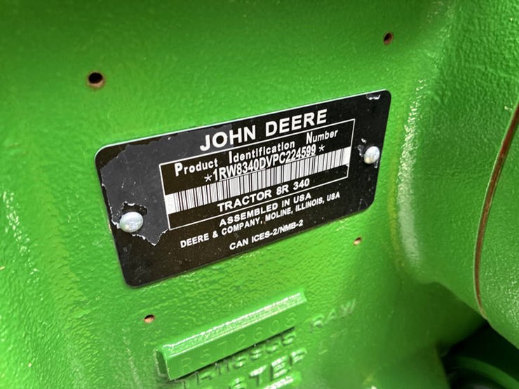 2023-john-deere-8r-340-image-2