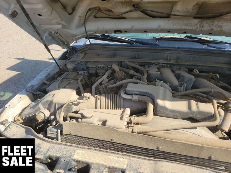 2011-ford-f450-image-15