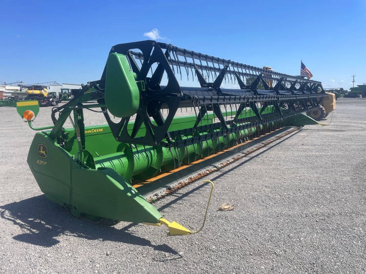 2013-john-deere-635f-image-17