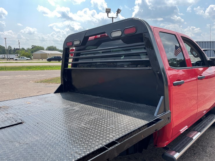 2019-chevrolet-silverado-2500-image-15
