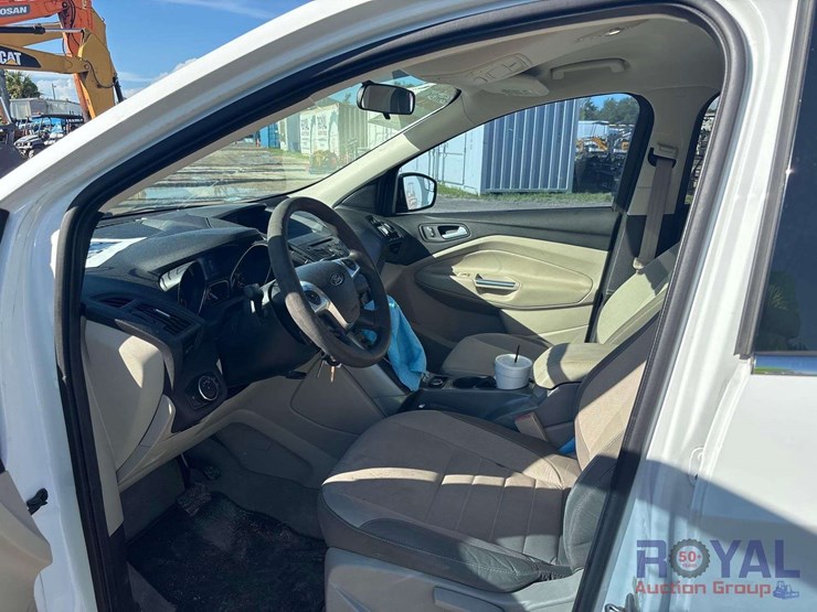 2013-ford-escape-image-11
