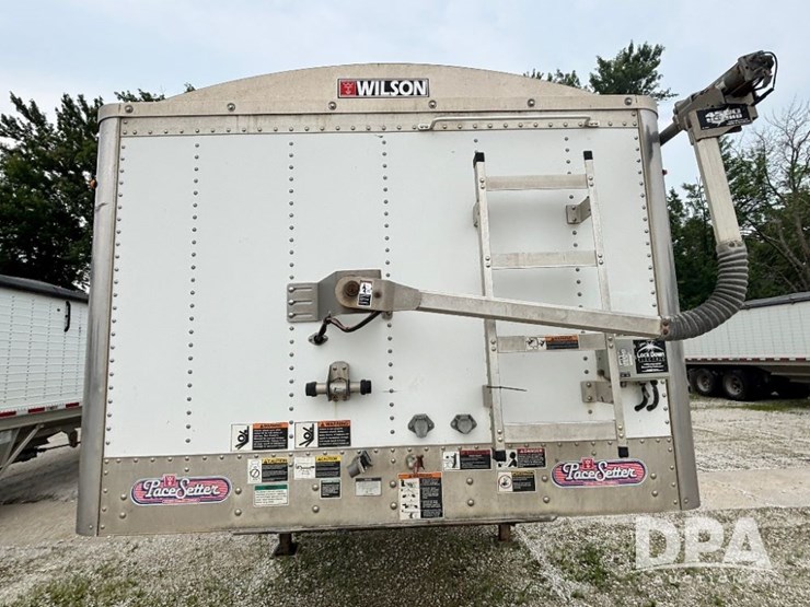 2014-wilson-grain-trailer-image-22