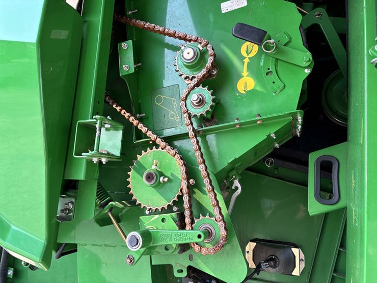 2014-john-deere-s690-image-76