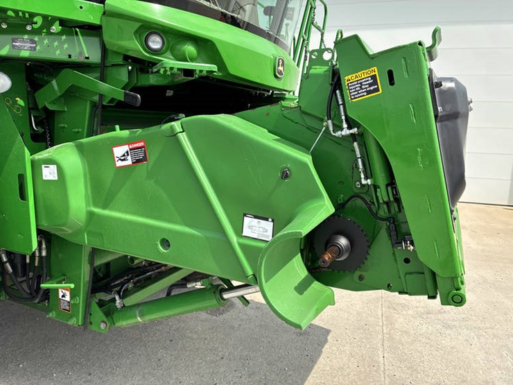 2015-john-deere-s680-image-26