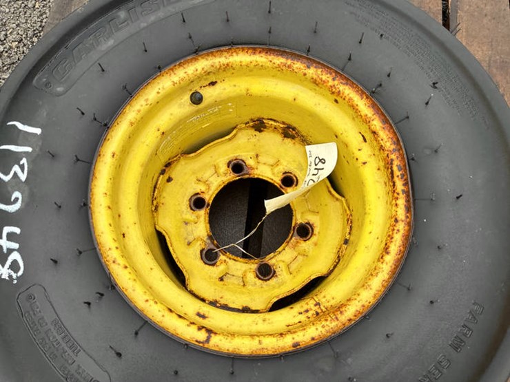 #113248-•-21x26x12-12-tires-for-300-series-image-5