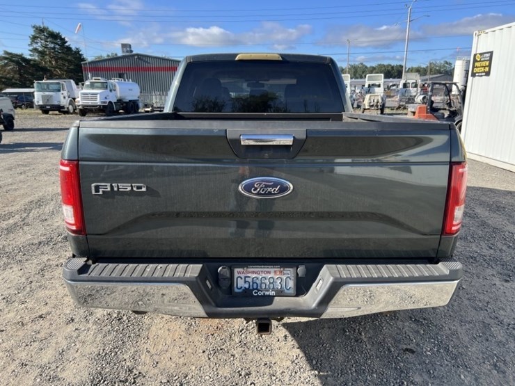 2015-ford-f150-xlt-image-5